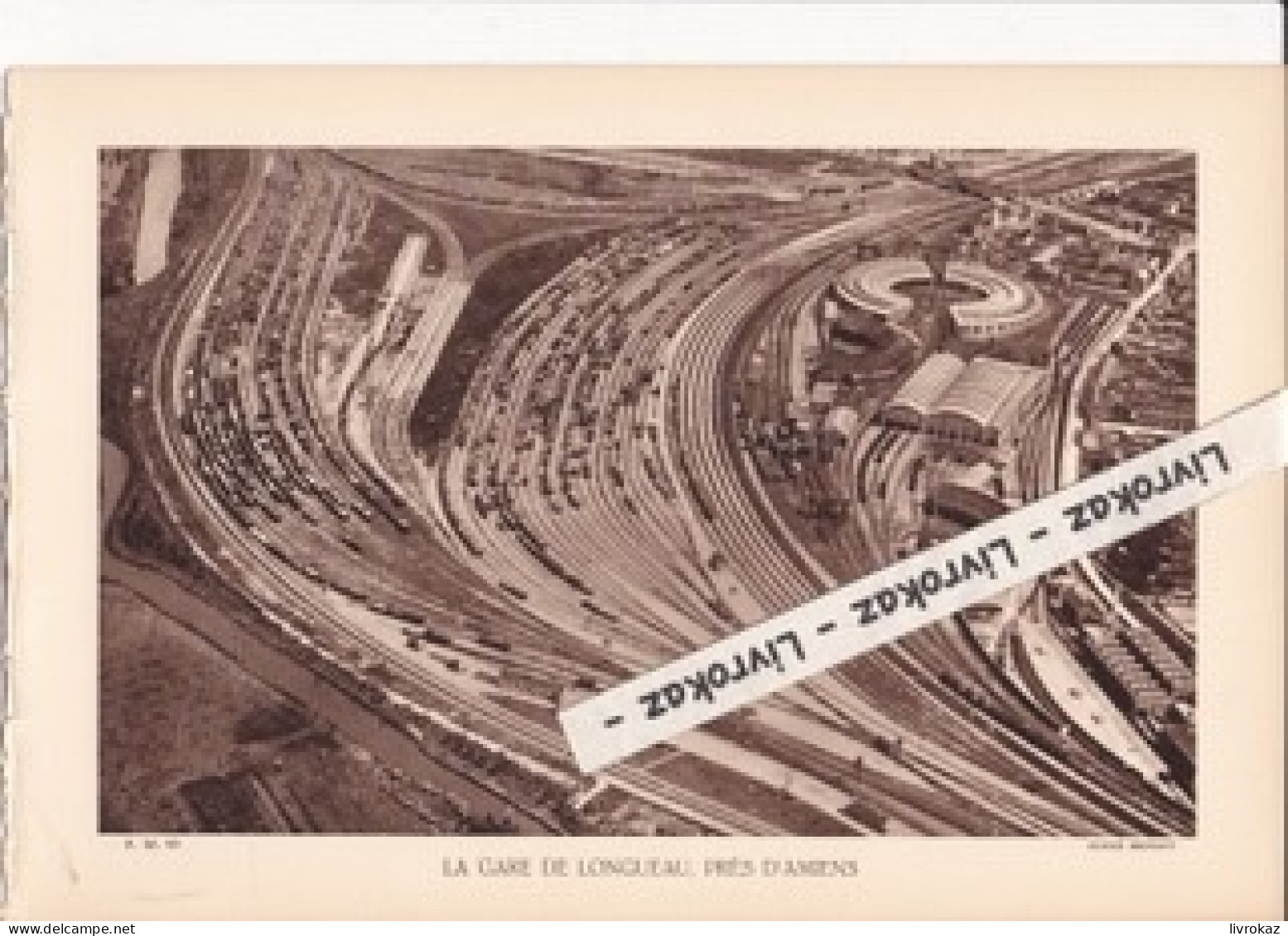 Vue Aérienne De La Gare De Longueau, Près D'Amiens (Somme) Trains, Photo Sépia Extraite D'un Livre Paru En 1933 - Zonder Classificatie