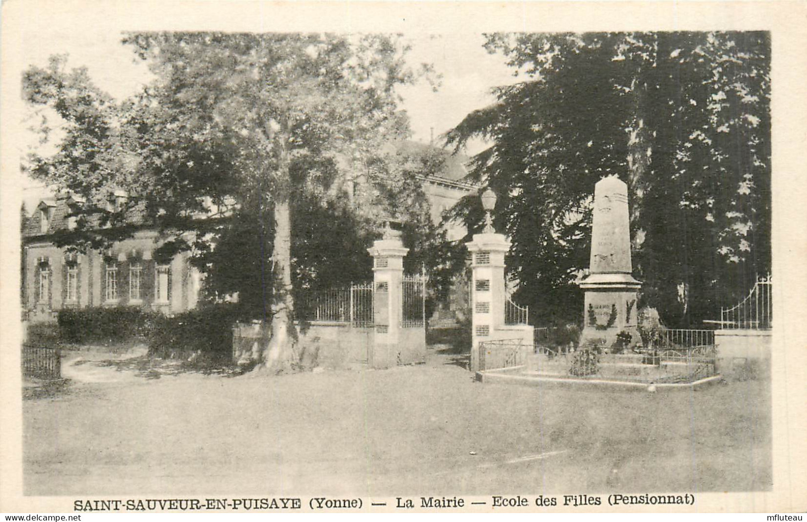 89* ST SAUVEUR EN PUISAYE  Mairie - Ecole De Filles - Monument Aux Morts       RL28,1692 - Saint Sauveur En Puisaye