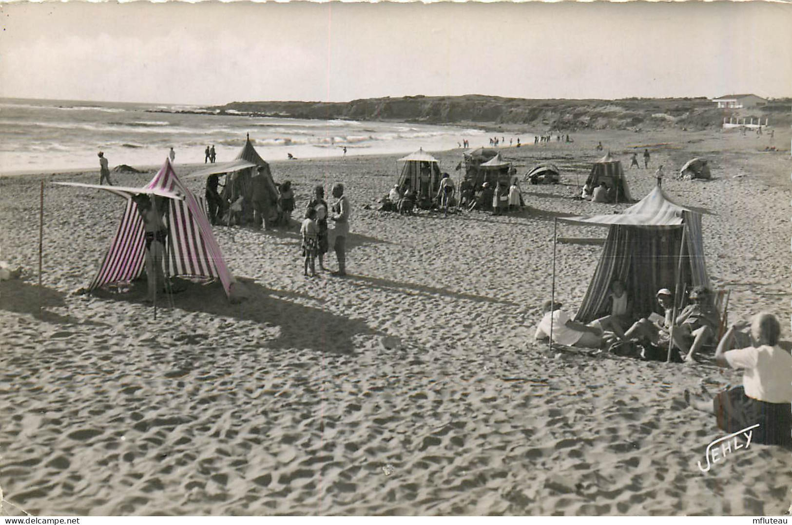 85* BRETIGNOLLES S/MER  Plage De La Paree  CPSM(10x14cm)      RL31,0992 - Bretignolles Sur Mer