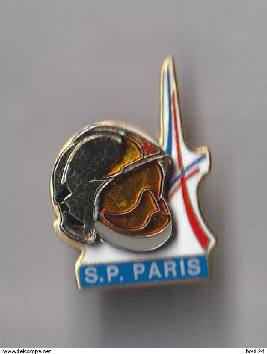 PIN'S   THEME  POMPIERS  DE PARIS  LA TOUR EIFFEL - Feuerwehr