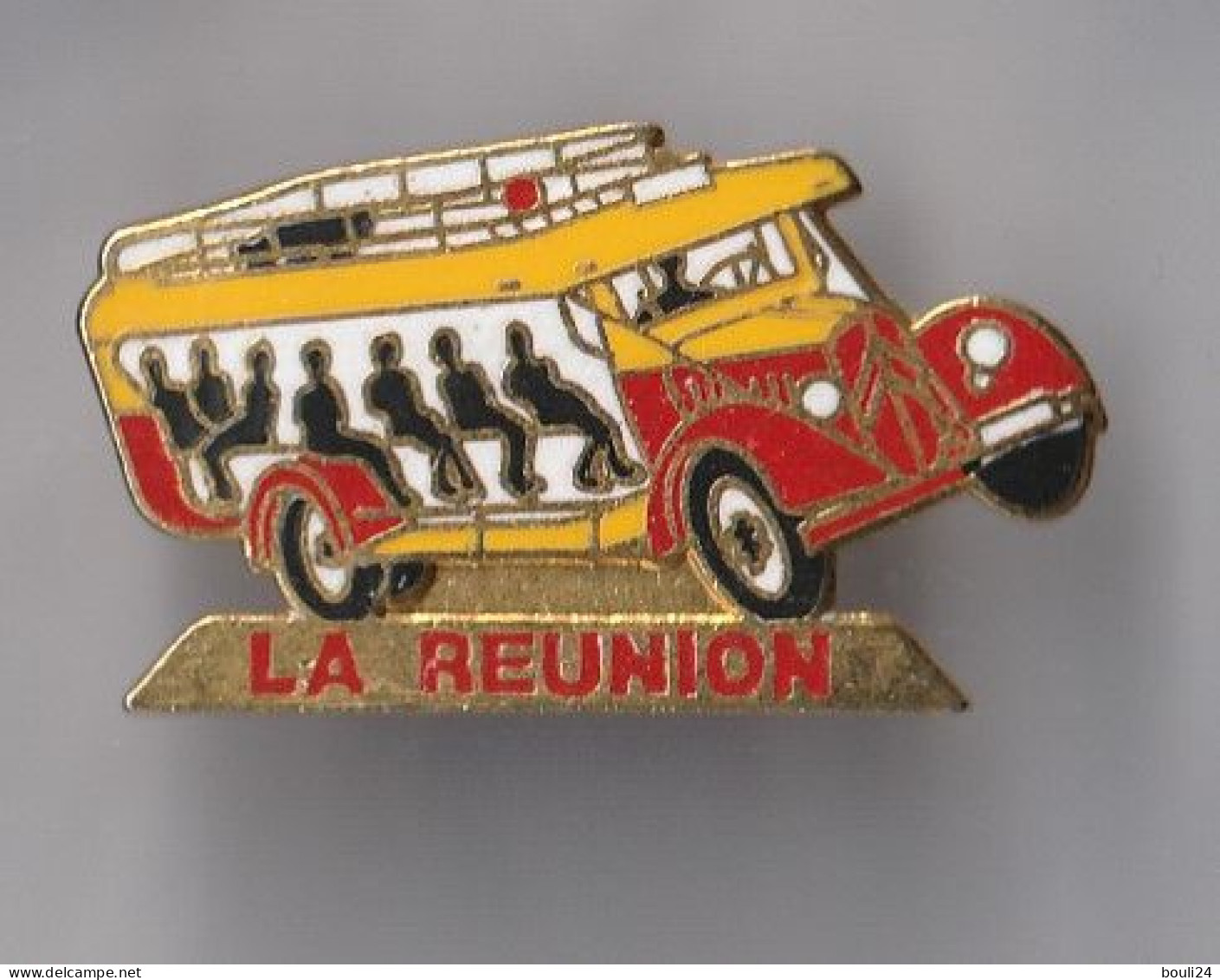 PIN'S THEME  POMPIERS DE LA REUNION - Feuerwehr