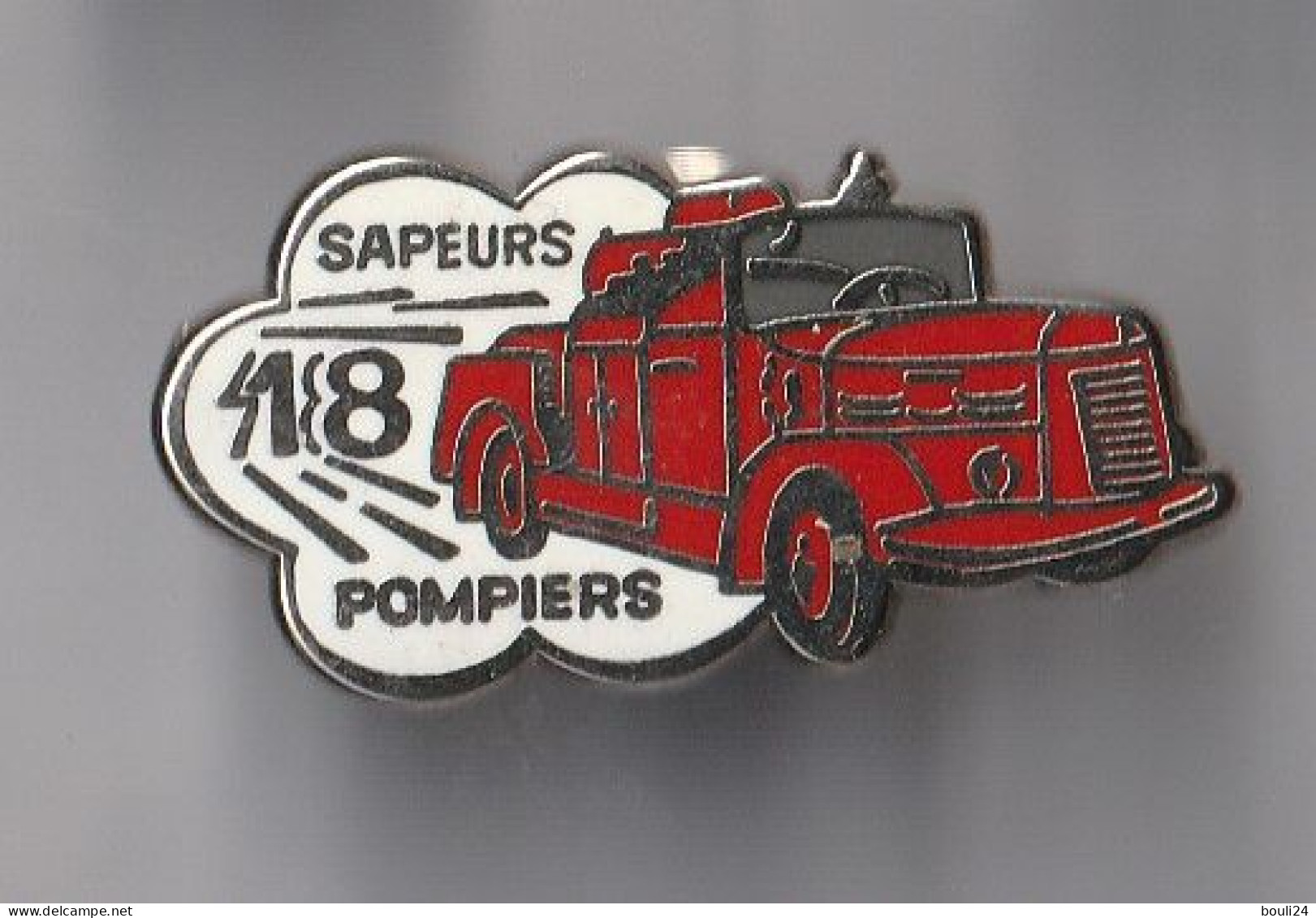 PIN'S THEME  POMPIERS ANCIEN VEHICULE - Firemen