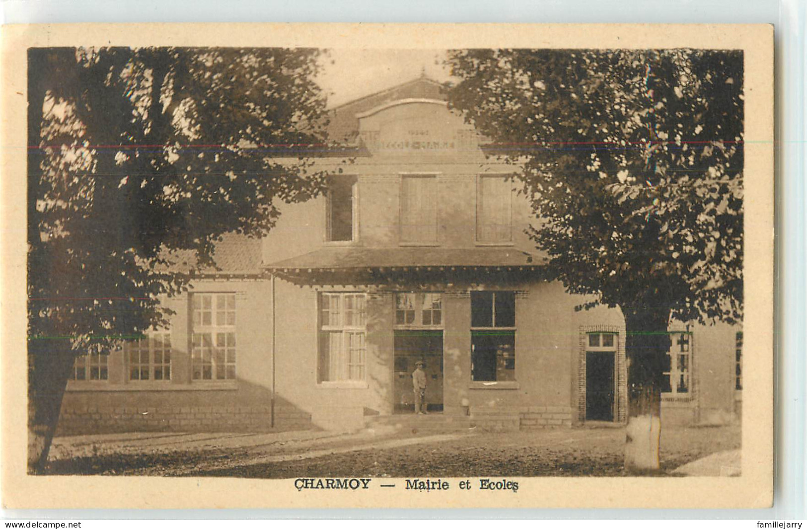 33358 - CHARMOY - LA MAIRIE ET  ECOLES - Charmoy