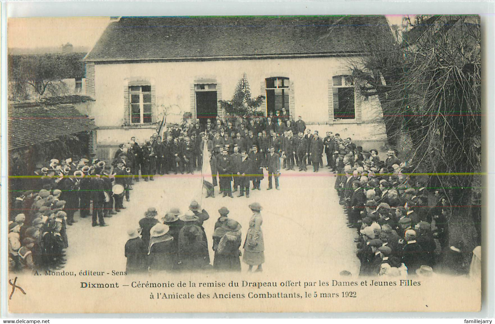 34328 - DIXMONT - CEREMONIE DE LA REMISE DU DRAPEAU OFFERT PAR LES DAMES ET JEUNES FILLES A L AMICALE DES ANCIENS COMBAT - Dixmont