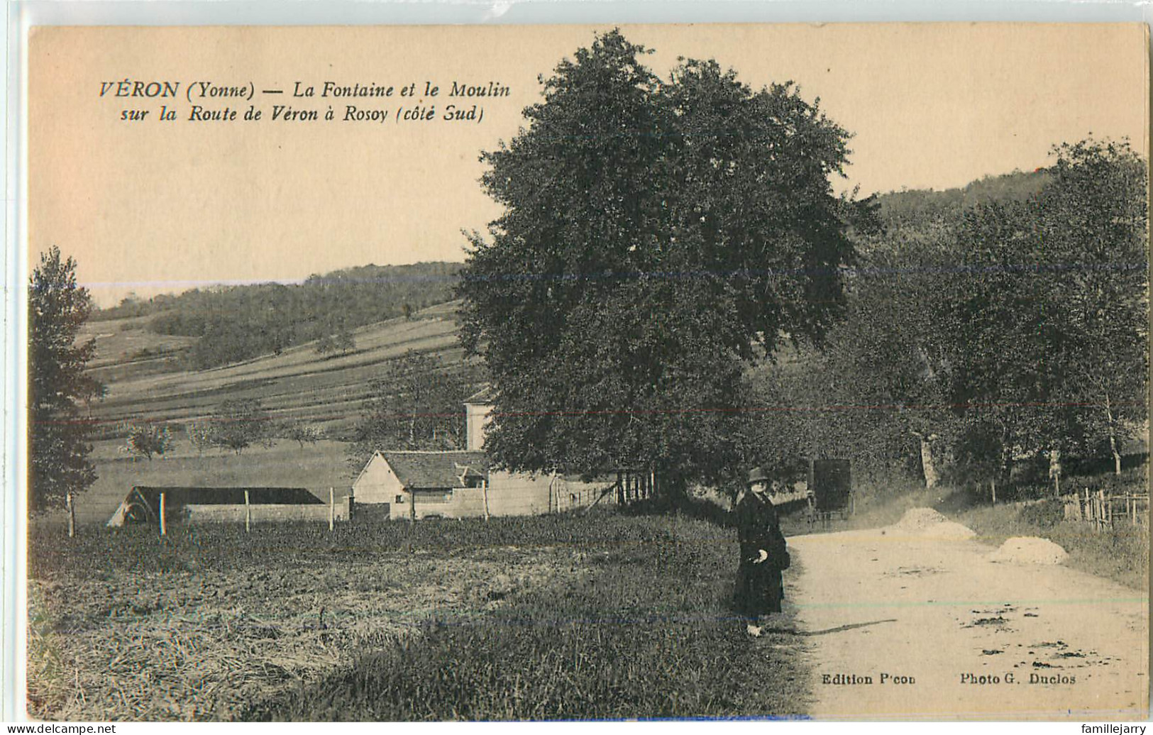 35365 - VERON - LA FONTAINE ET LE MOULIN SUR LA ROUTE DE / A ROSOY - Veron