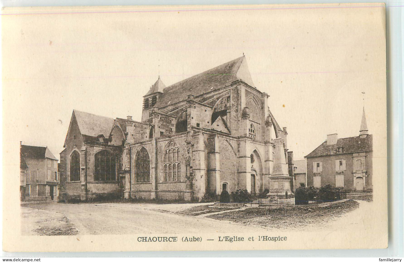 37654 - CHAOURCE - L EGLISE ET L HOSPICE - Chaource