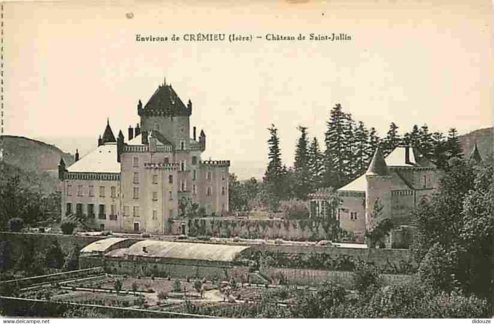38 - Crémieu - Environs De Crémieu - Château De Saint-Jullin - CPA - Voir Scans Recto-Verso - Crémieu