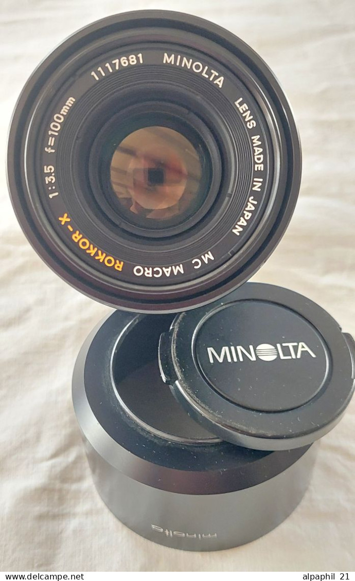 Minolta MC Macro Lens Rokkor-X 100 Mm F/3.5 With Adapter - Lenses