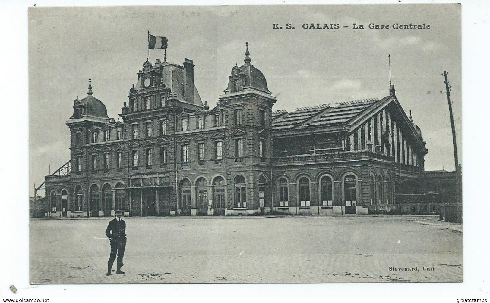 Railway Postcard France. E.s.calais  Railway Station Unused La Gare Centrale - Stazioni Con Treni