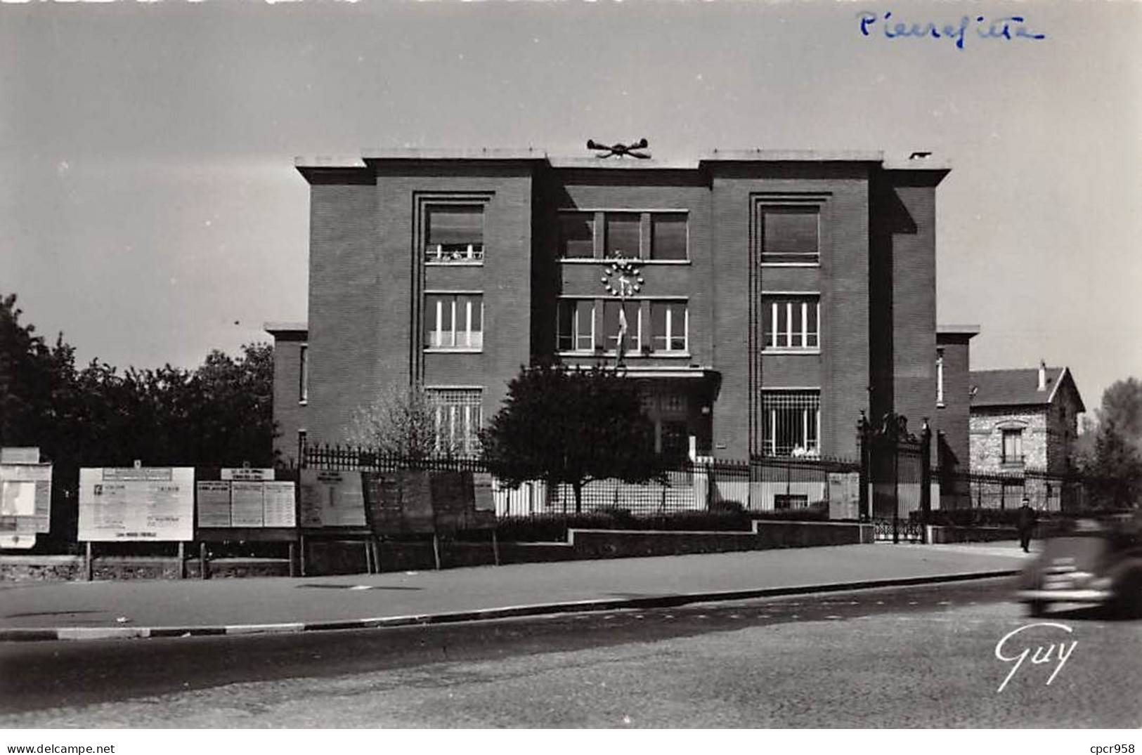 93 - Pierrefitte Sur Seine - SAN23221 - La Mairie - Rue Guéroux - CPSM 14X9 Cm - Pierrefitte Sur Seine