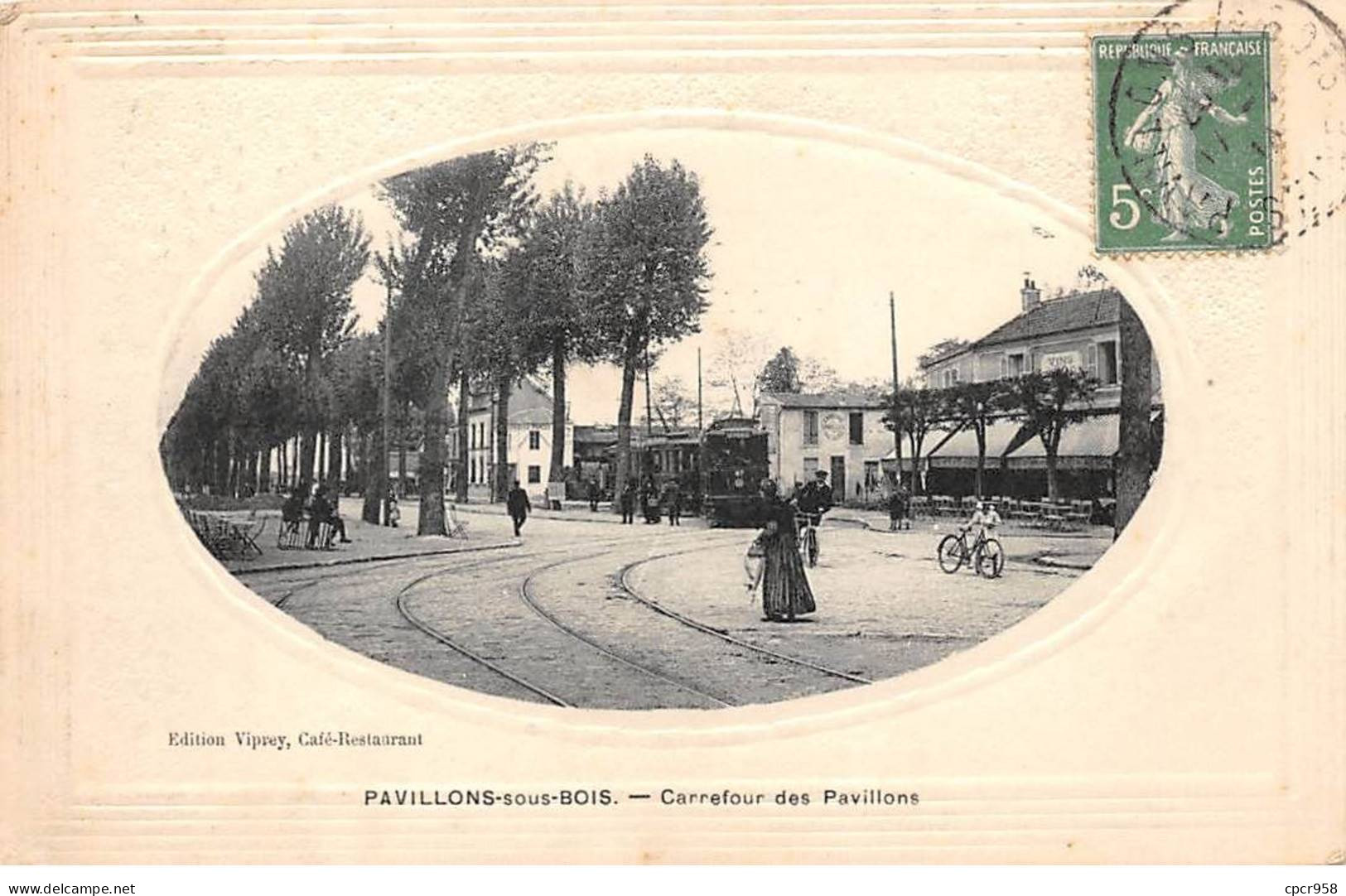 93 - PAVILLONS SOUS BOIS - SAN31246 - Carrefour Des Pavillons - Train - En L'état - Les Pavillons Sous Bois