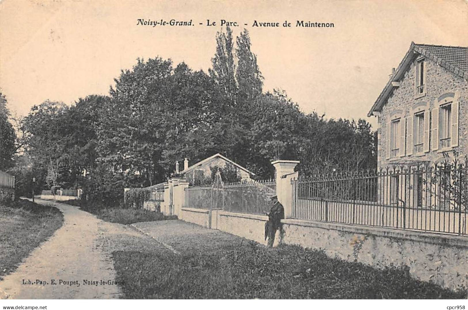 93 - NOISY LE GRAND - SAN31238 - Le Parc - Avenue De Maintenon - Noisy Le Grand