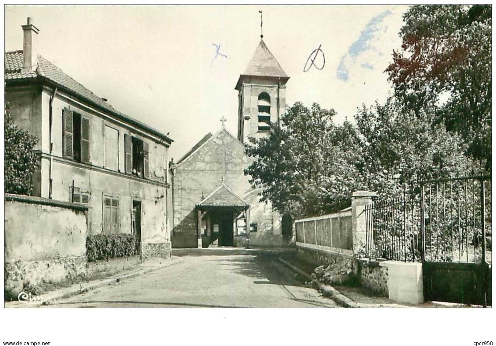 93.SEVRAN.n°23767.L'EGLISE.CPSM - Sevran