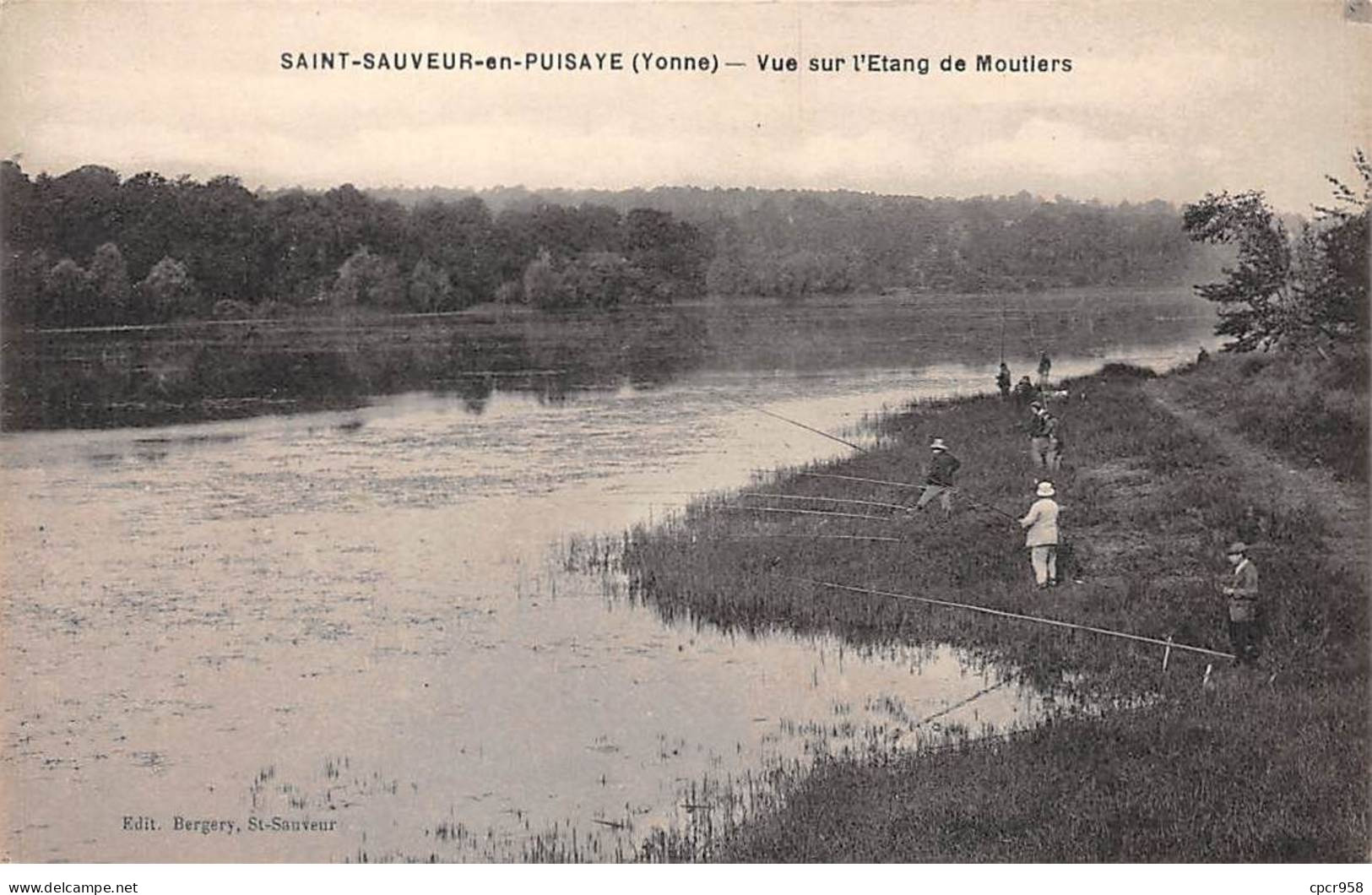 89 - ST SAUVEUR EN PUISAYE - SAN26057 - Vue Sur L'Etang De Moutiers - Saint Sauveur En Puisaye