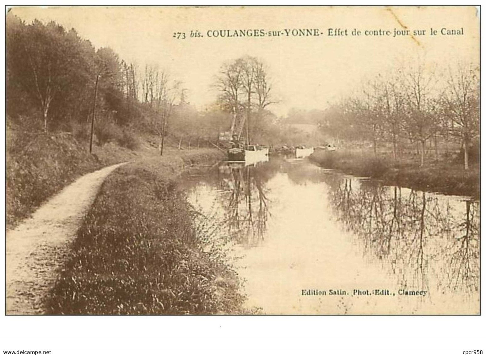 89.COULANGES SUR YVONNE.n°1543.EFFET DU CONTRE JOUR SUR LE CANAL - Coulanges Sur Yonne