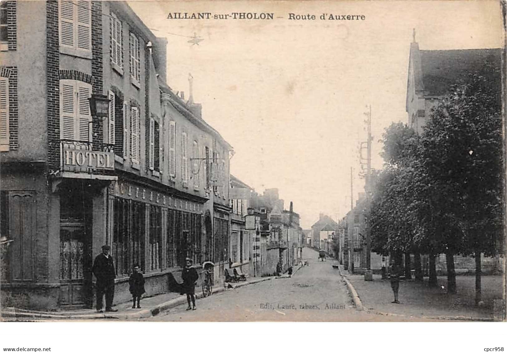 89. N°54138.AILLANT SUR THOLON. Route D'Auxerre - Aillant Sur Tholon