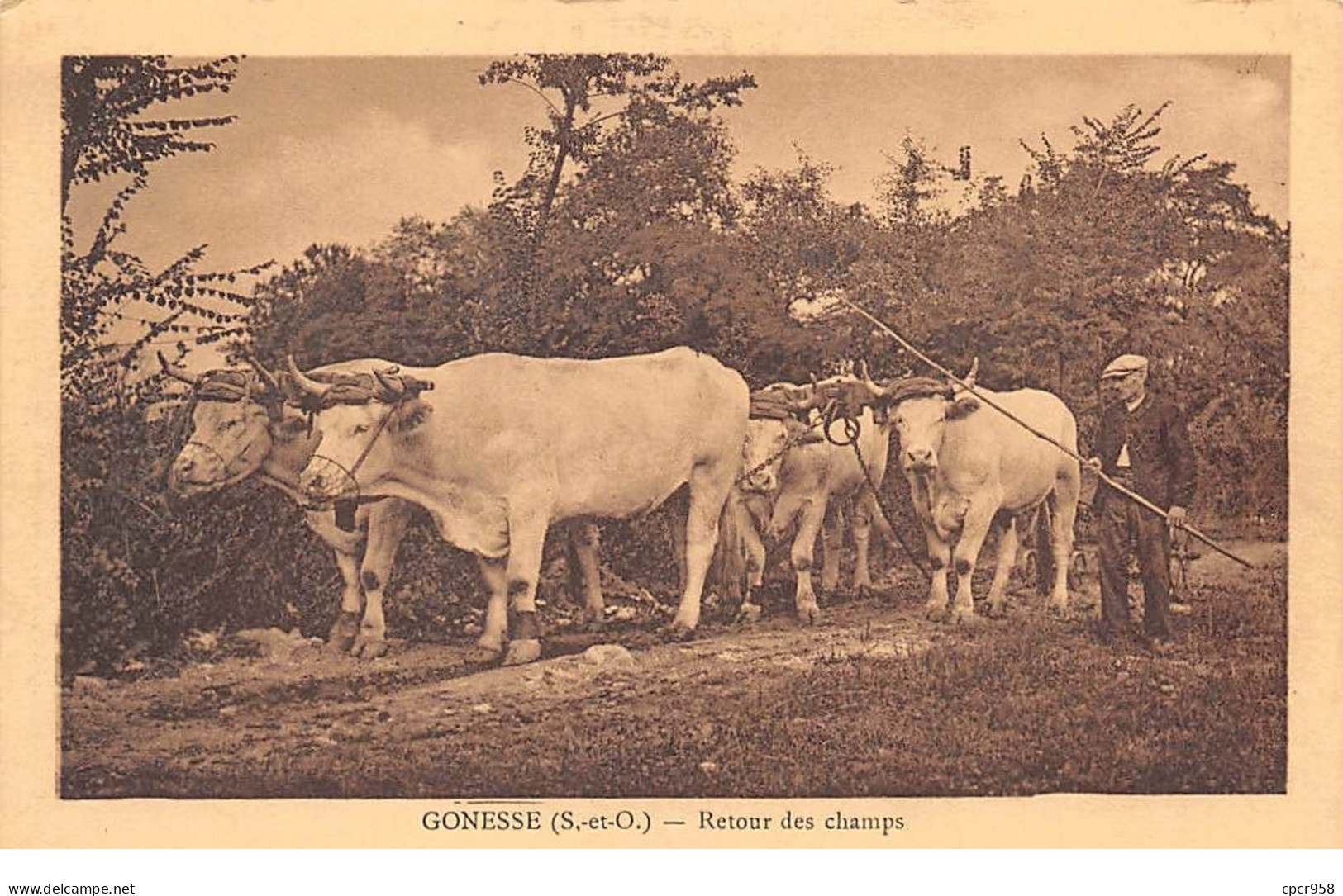 95 - N°75606 - GONESSE - Retour Des Champs - Attelage De Boeufs - Agriculture - Gonesse