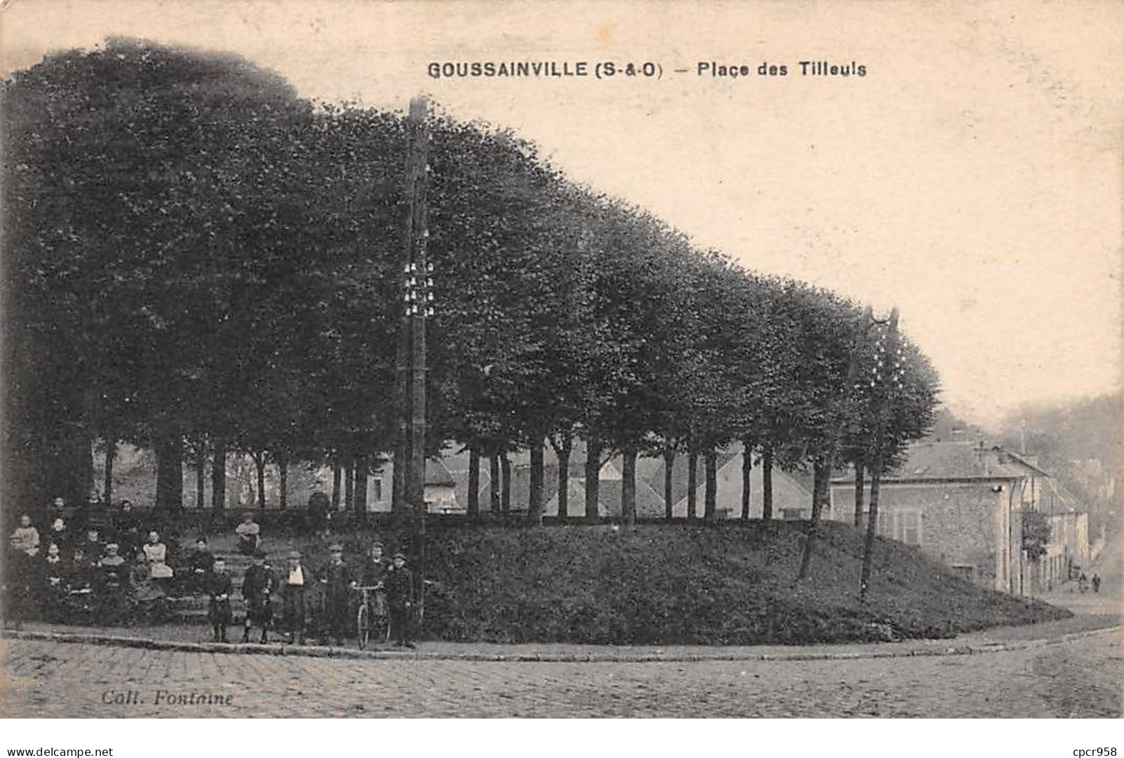 95 - N°74587 - GOUSSAINVILLE - Place Des Tilleuls - Goussainville