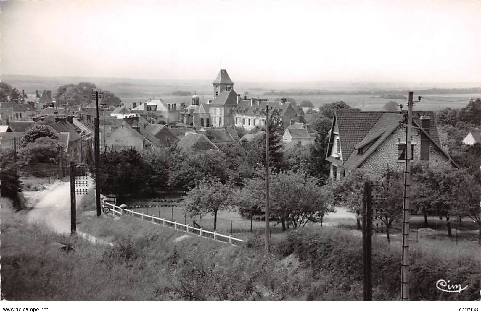 95 - MARINES - SAN23265 - Vue Sur La Rue Du Heaulme - CPSM 14X9 Cm - Marines