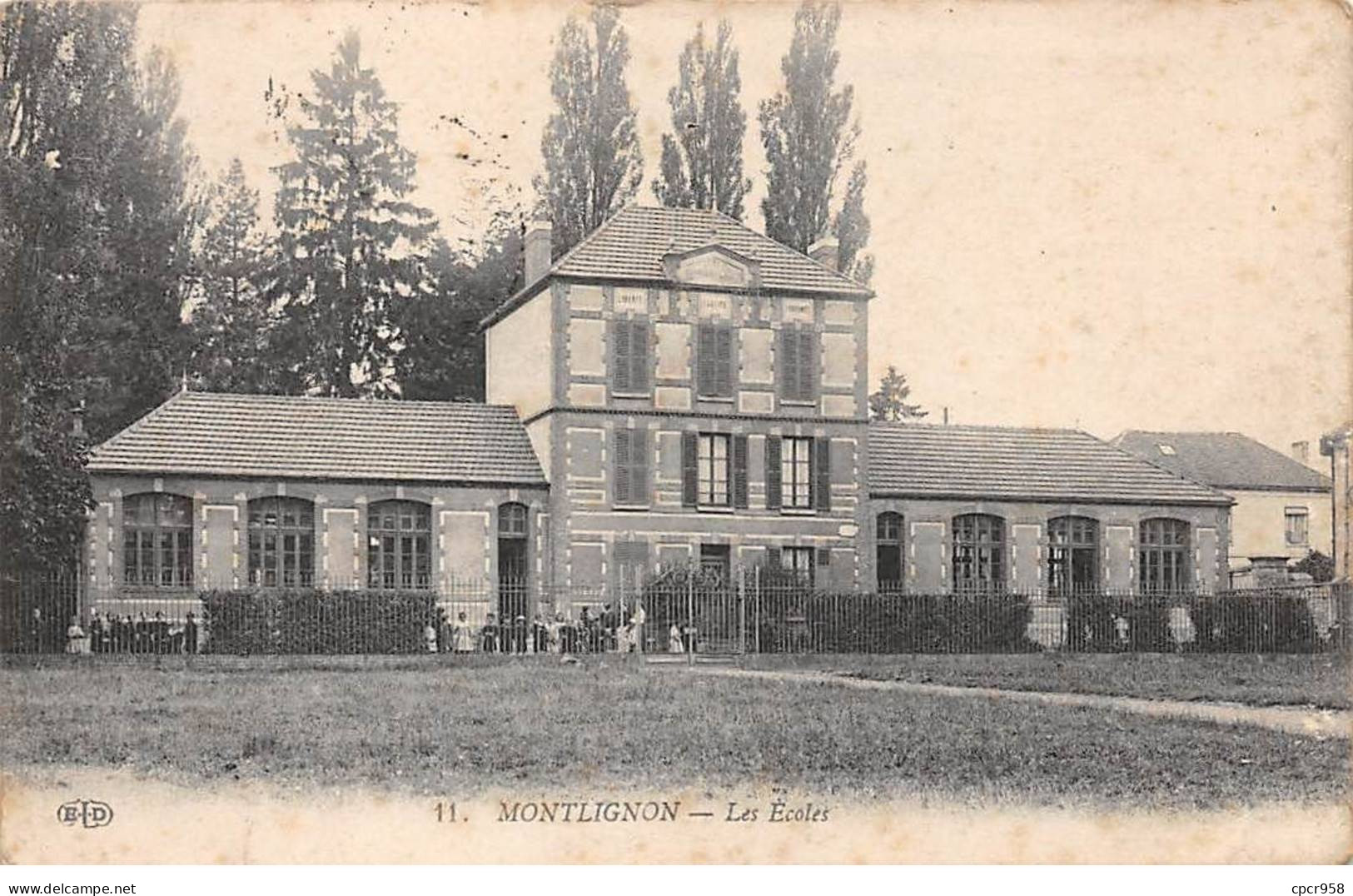 95.AM17968.Montlignon.N°11.Les Ecoles - Montlignon