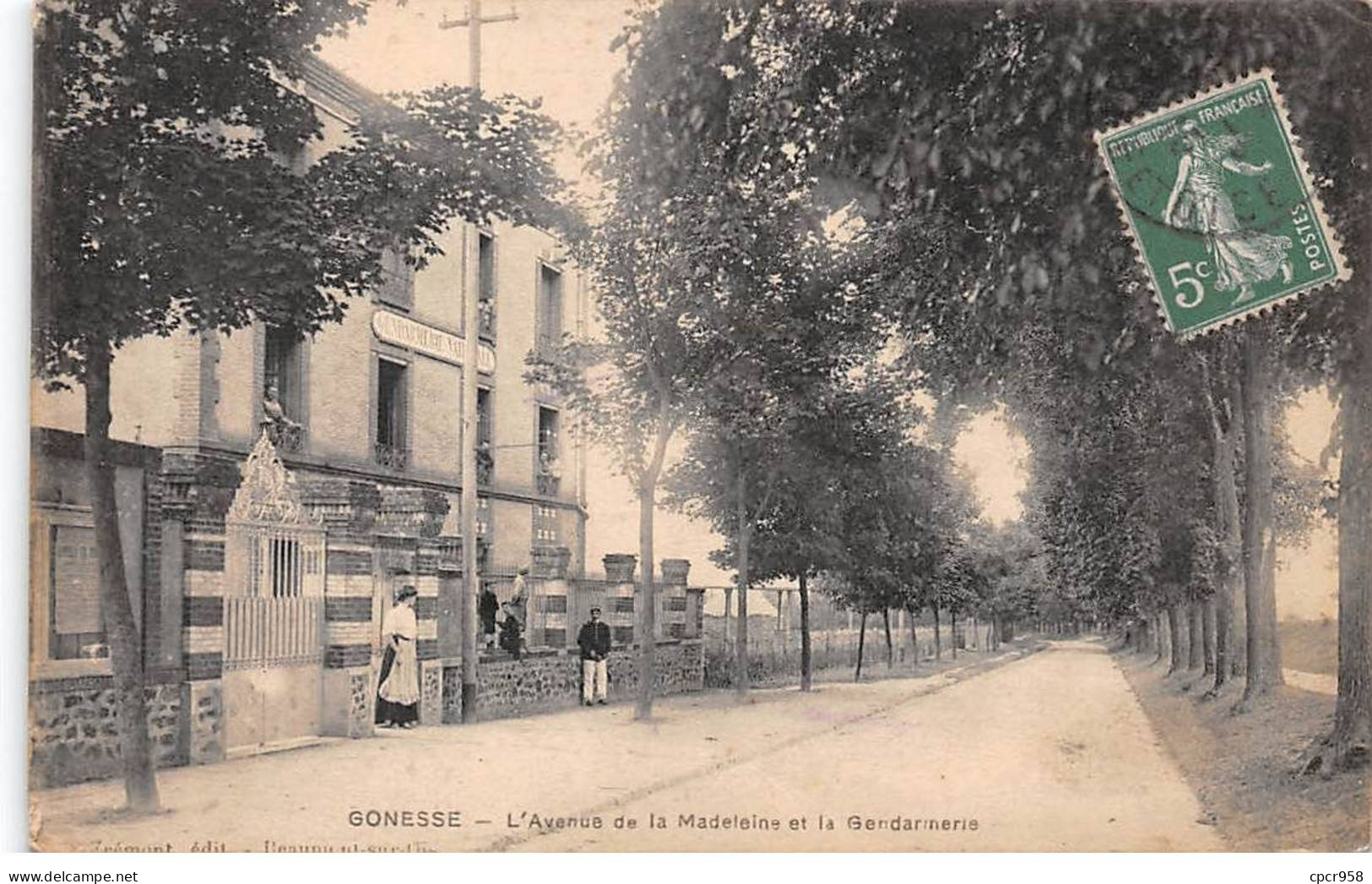 95.AM17964.Gonesse.Avenue De La Madeleine Et La Gendarmerie - Gonesse