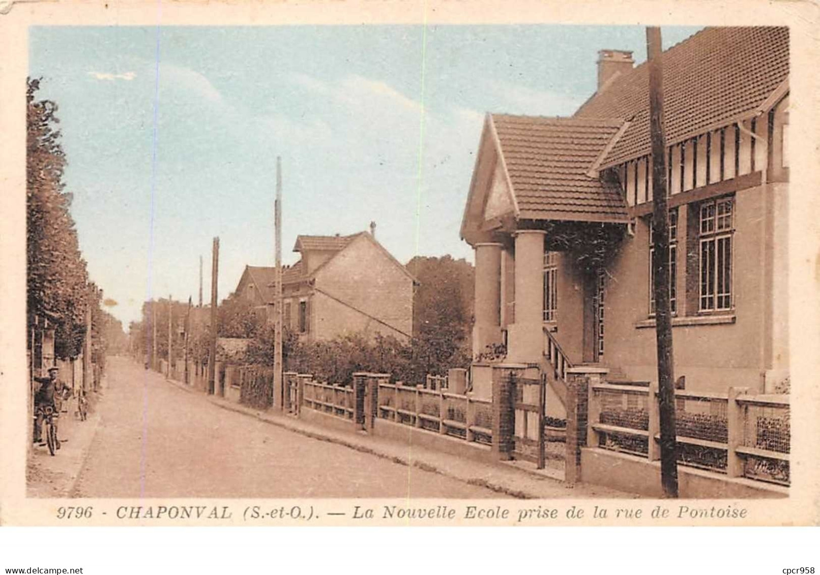 95. N°56550.chaponval.la Nouvelle Ecole Prise De La Rue De Pontoise - Auvers Sur Oise