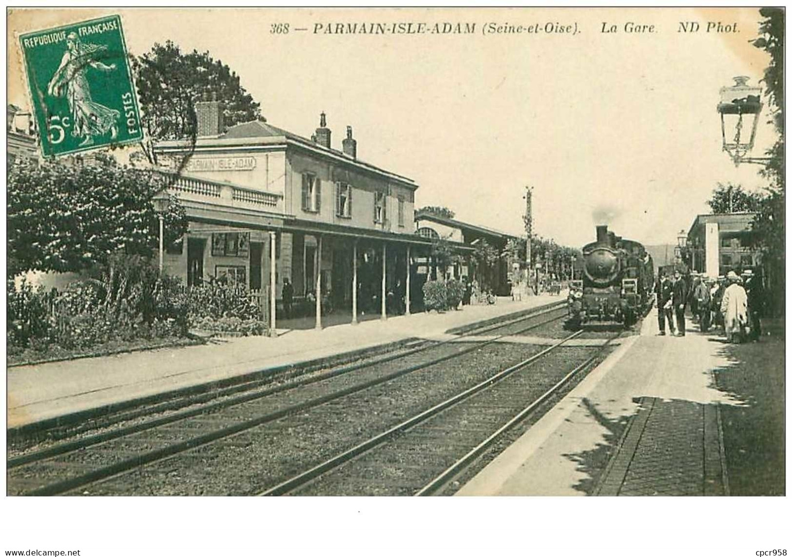 95.PARMAIN-ISLE ADAM.n°17805.LA GARE.TRAIN - Parmain