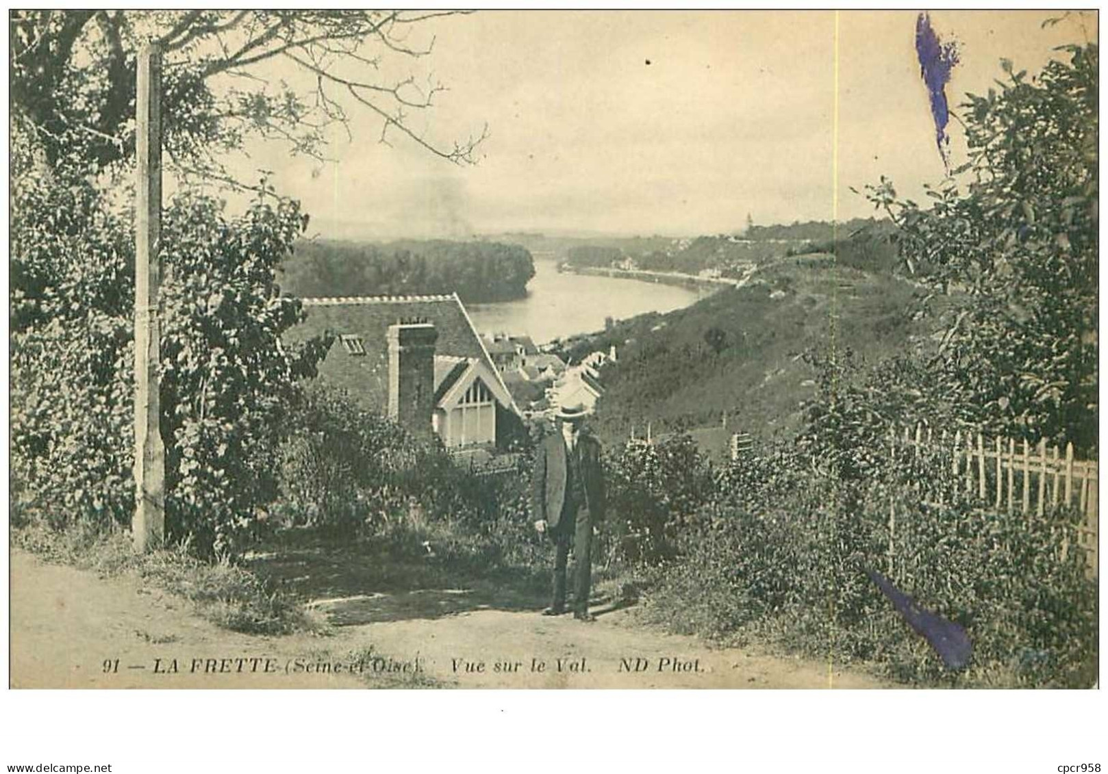 95.LA FRETTE.n°19542.VUE SUR LE VAL - La Frette-sur-Seine