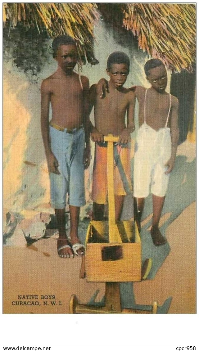 ANTILLES.n°29944.CURACAO.NATIVE BOYS - Curaçao