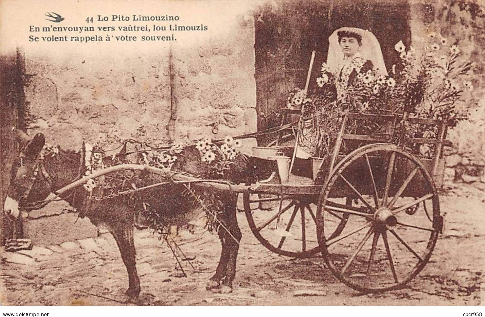 Agriculture - N°82699 - Lo Pito Limouzino - En M'envouyan ... Souveni - Femme Dans Une Charrette Tirée Par Un âne - Attelages