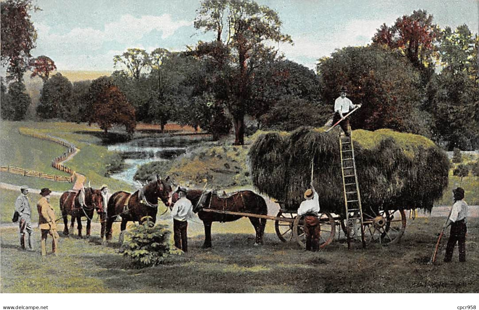 Agriculture - N°69949 - Ramassage Du Foin - Attelage Avec Des Chevaux - Attelages