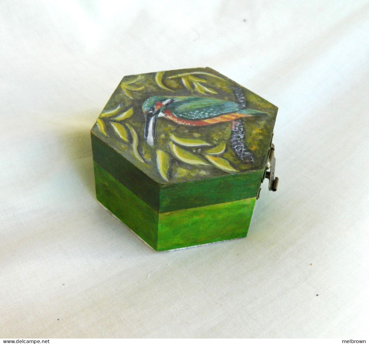 KINGFISHER BIRD Hand Painted On A Wooden Trinket Box - 6.5 Cm X 7 Cm - Cajas/Cofres