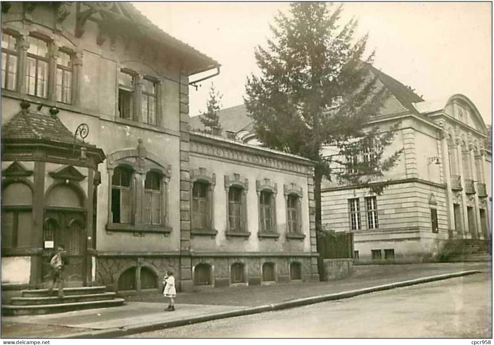 68.STE MARIE AUX MINES.BAINS MUNICIPAUX ET THEATRE.CPSM - Sainte-Marie-aux-Mines