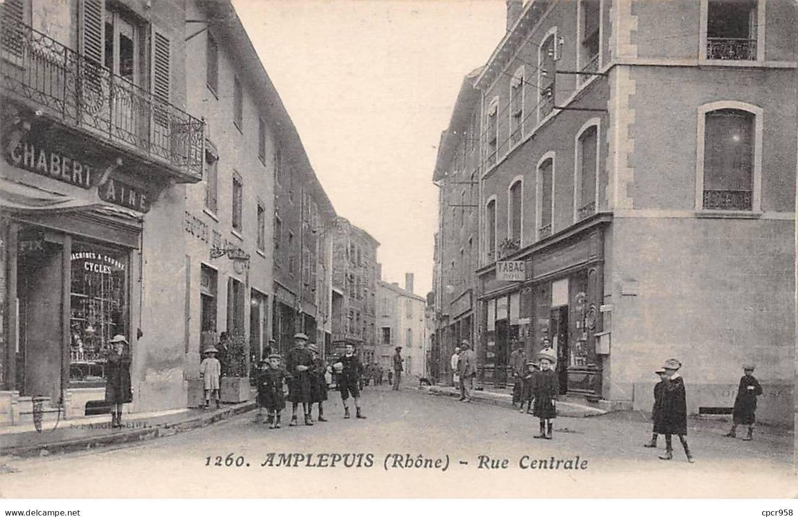 69 - AMPLEPUIS - SAN27435 - Rue Centrale - Amplepuis