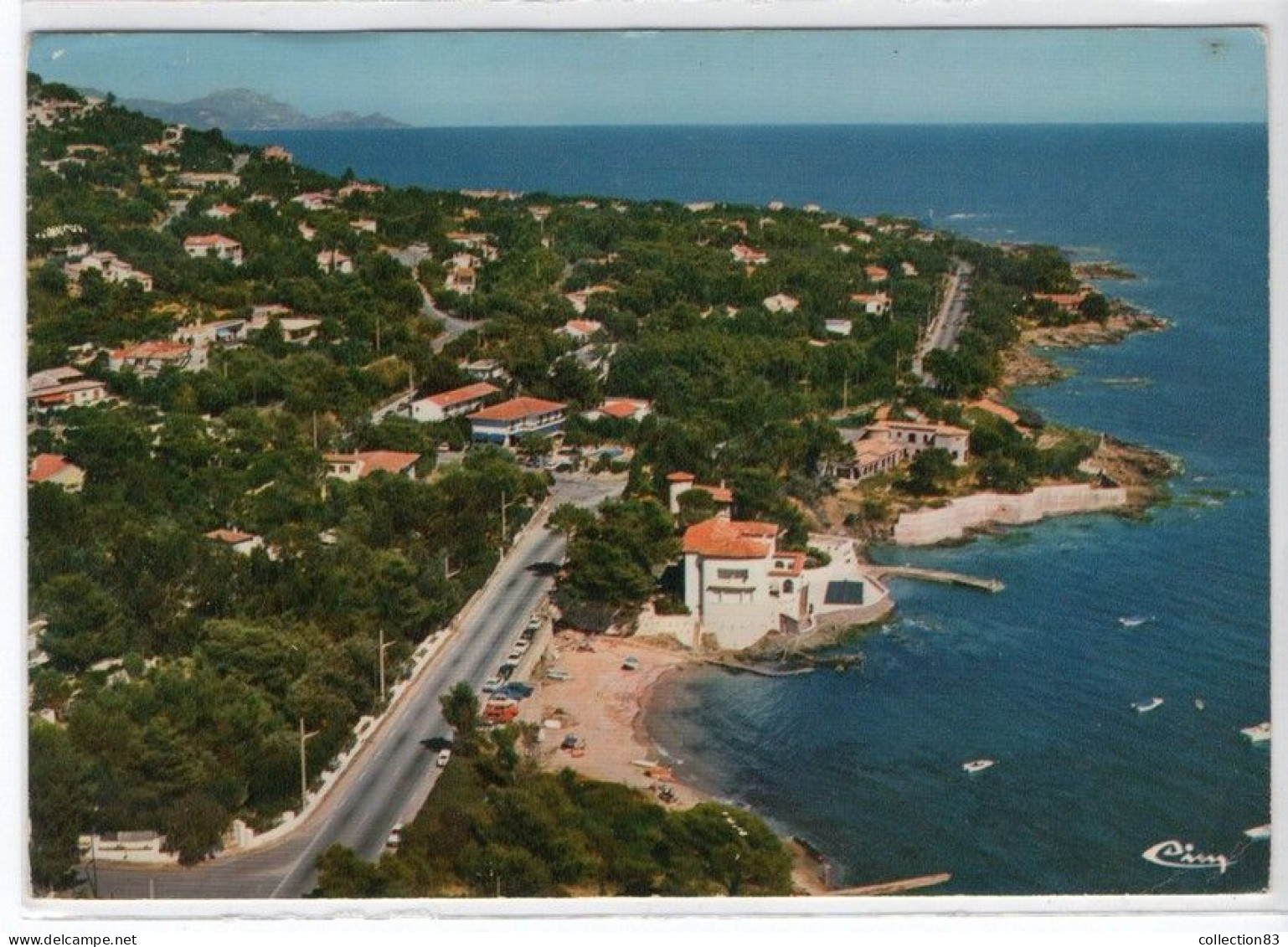 CPA Roquebrune Les ISSAMBRES Vue Générale Aérienne - Roquebrune-sur-Argens