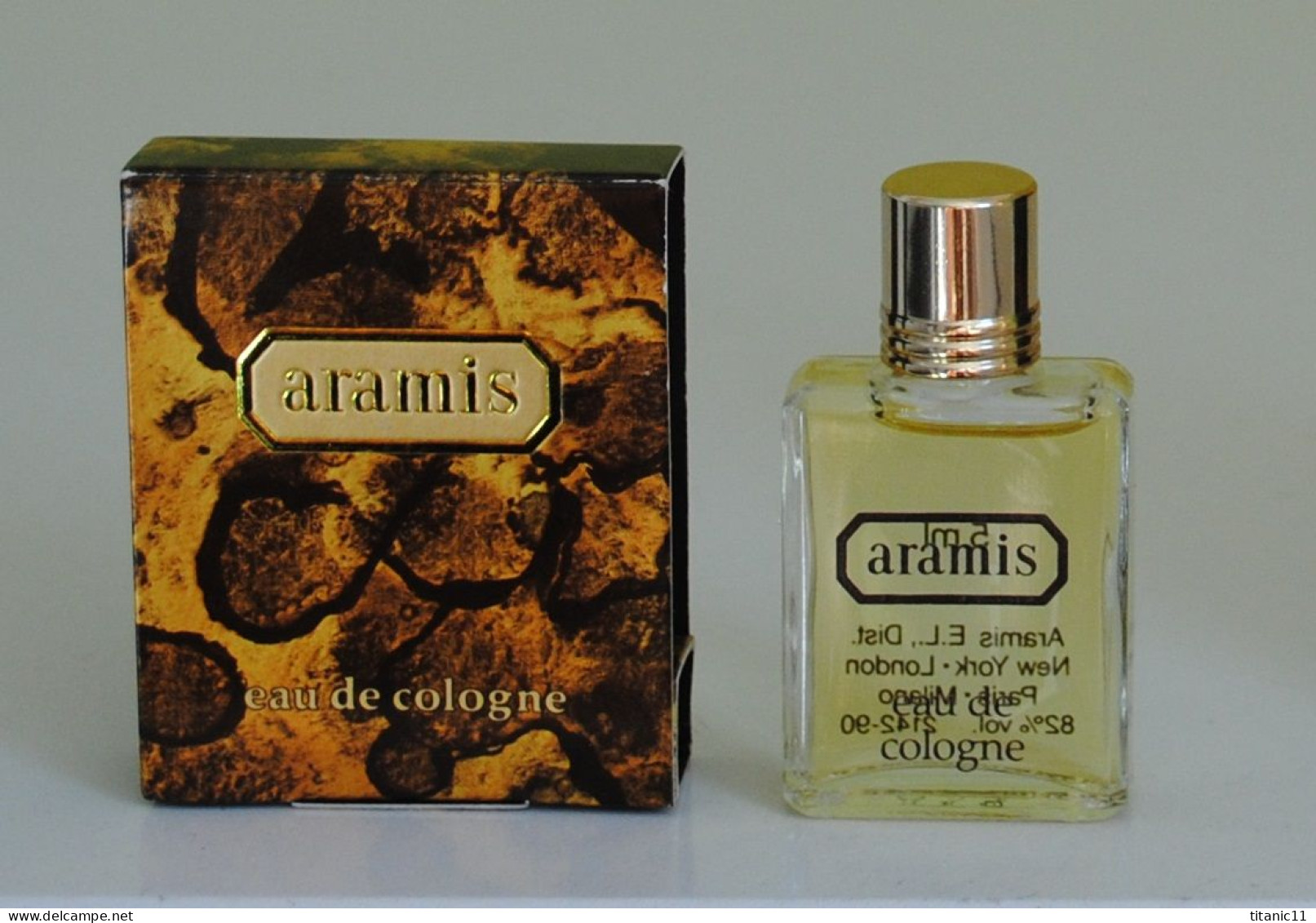 Miniature Aramis De Armais ( Royaume-Uni ) - Miniaturen Herrendüfte (mit Verpackung)