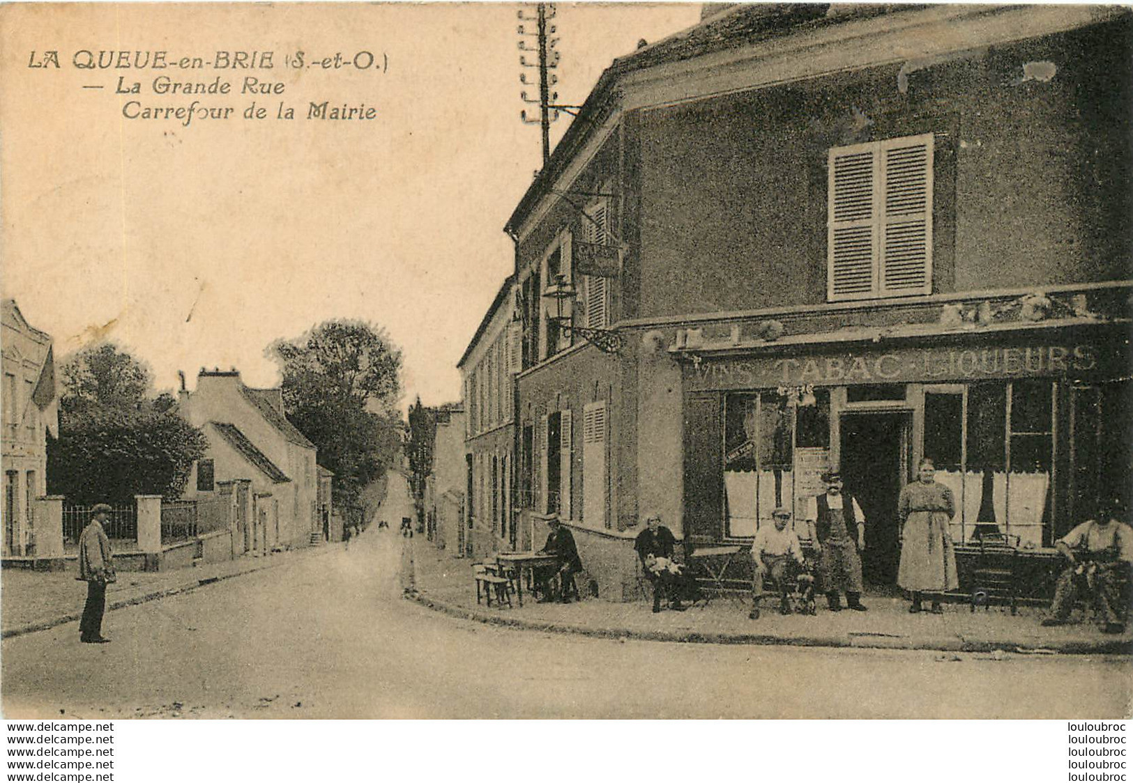 LA QUEUE EN BRIE LA GRANDE RUE CARREFOUR DE LA MAIRIE - La Queue En Brie