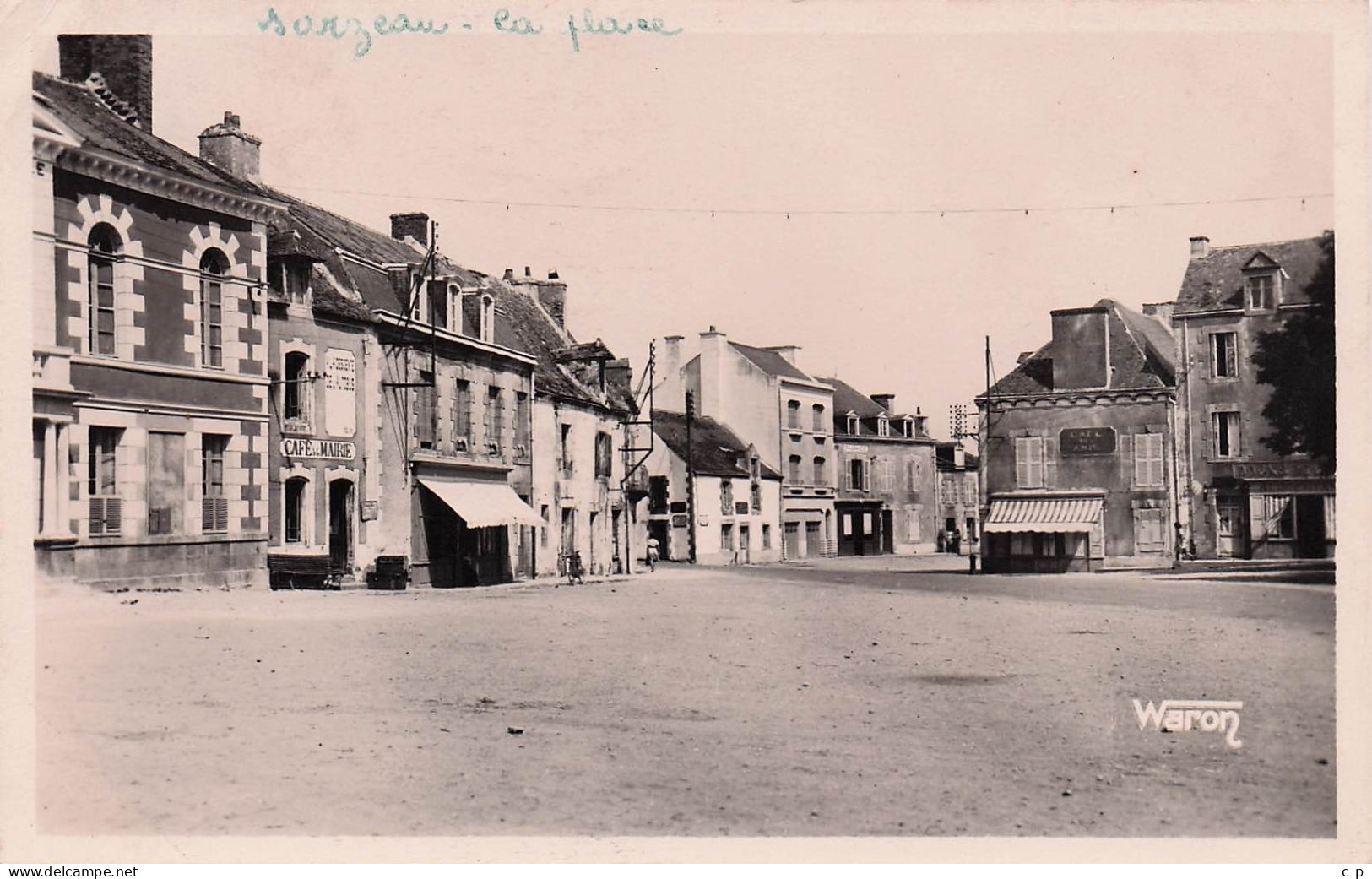 Sarzeau - La Place  - CPSM°J - Sarzeau