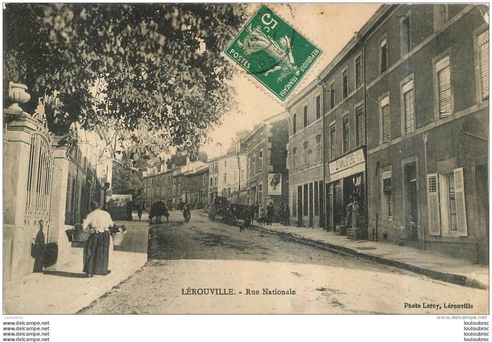 LEROUVILLE RUE NATIONALE  COMMERCE LE FAMILISTERE - Lerouville