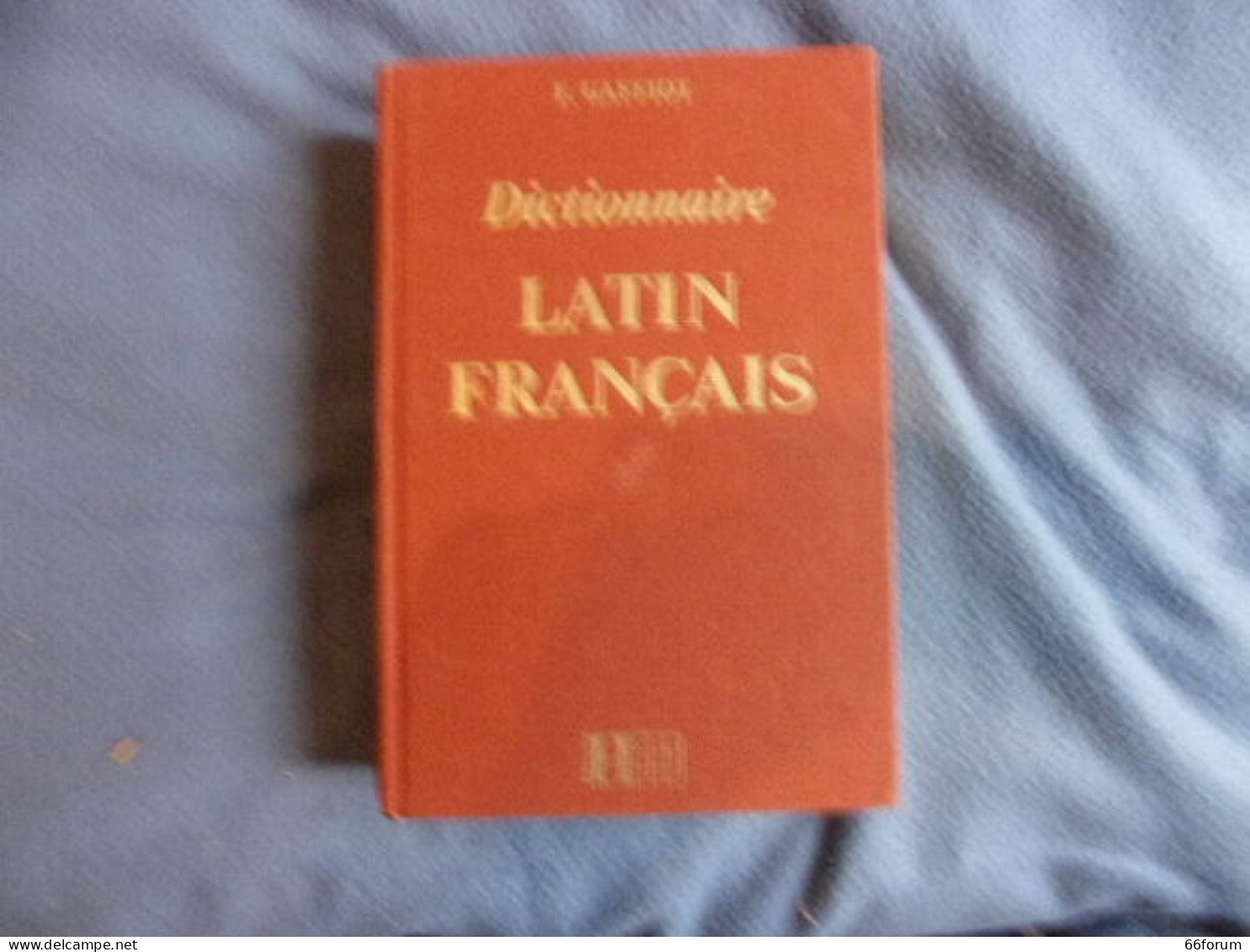 Dictionnaire Latin Français - Dictionnaires