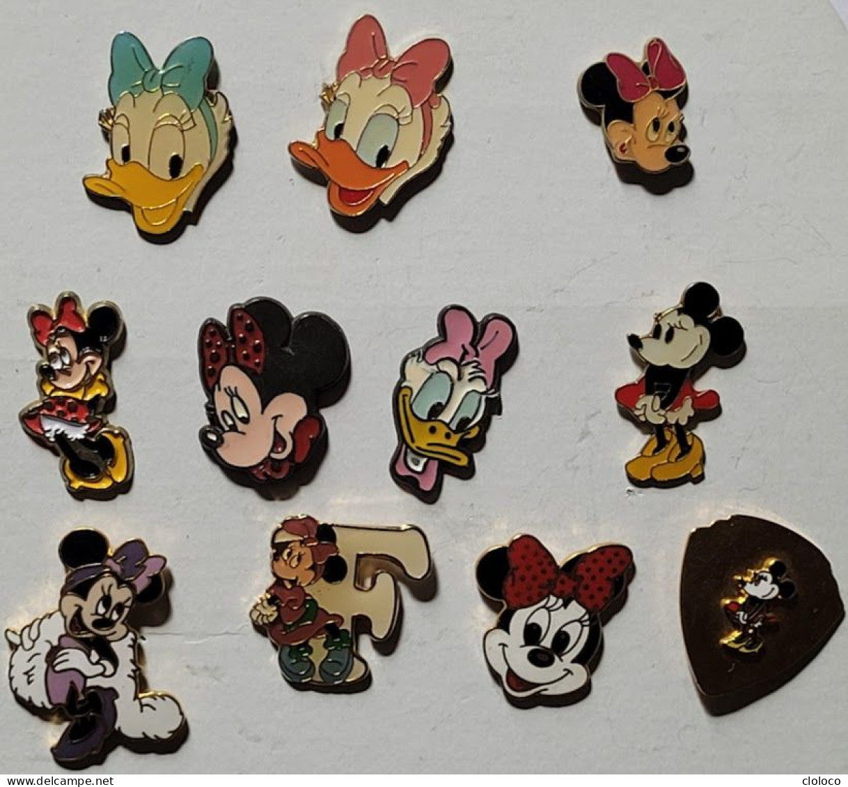 PINS PIN DISNEY DAISY DUCK MINNIE COLLECTION 10 PINS BD CINEMA - Alimentation