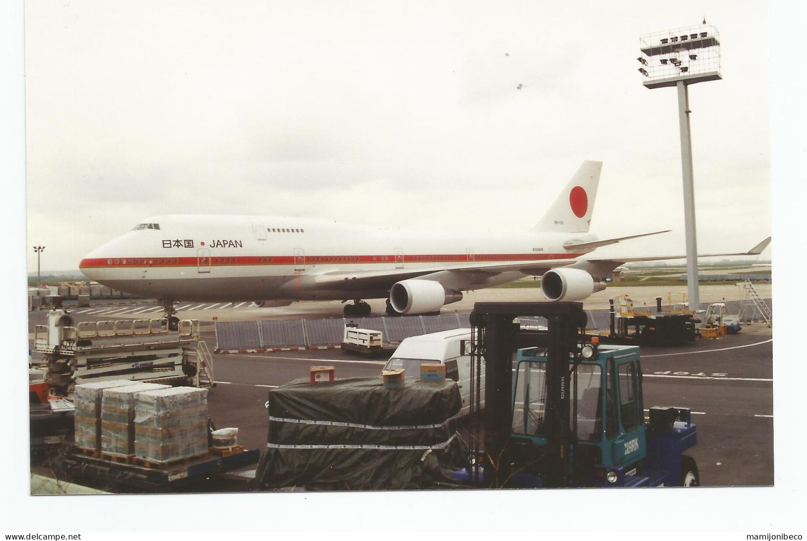 BOEING 747 JAPAN 04 1994 - Sport