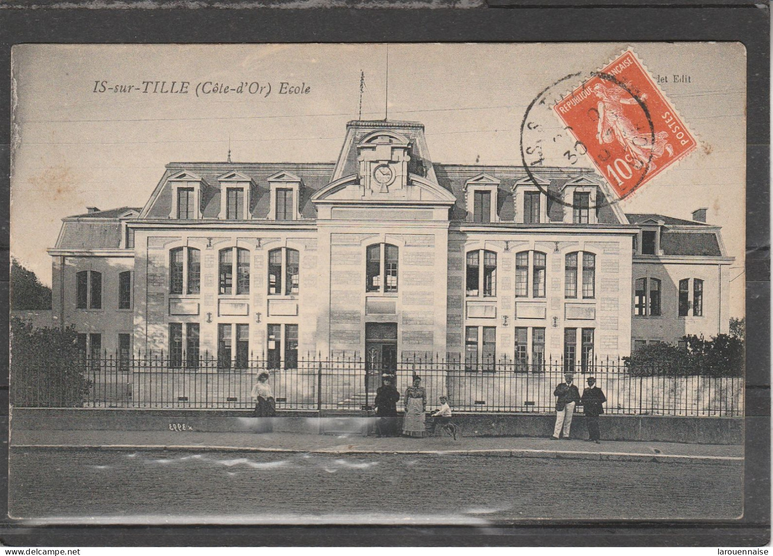 21 - IS SUR TILLE - Ecole - Is Sur Tille