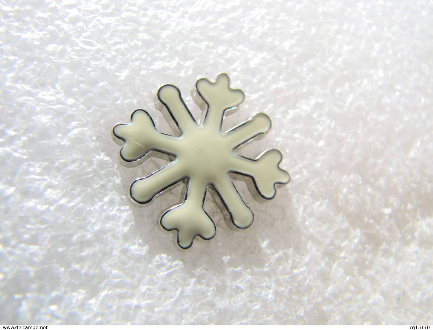 PIN'S    FLOCON DE NEIGE - Winter Sports