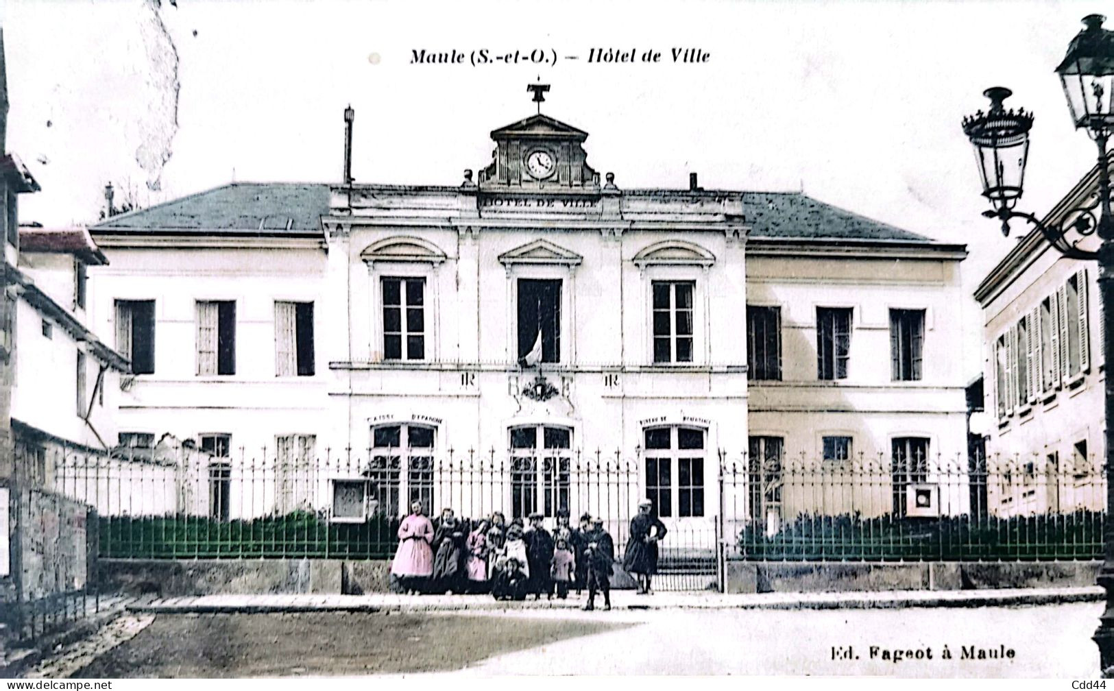 Maule (S Et O) Hôtel De Ville - Maule