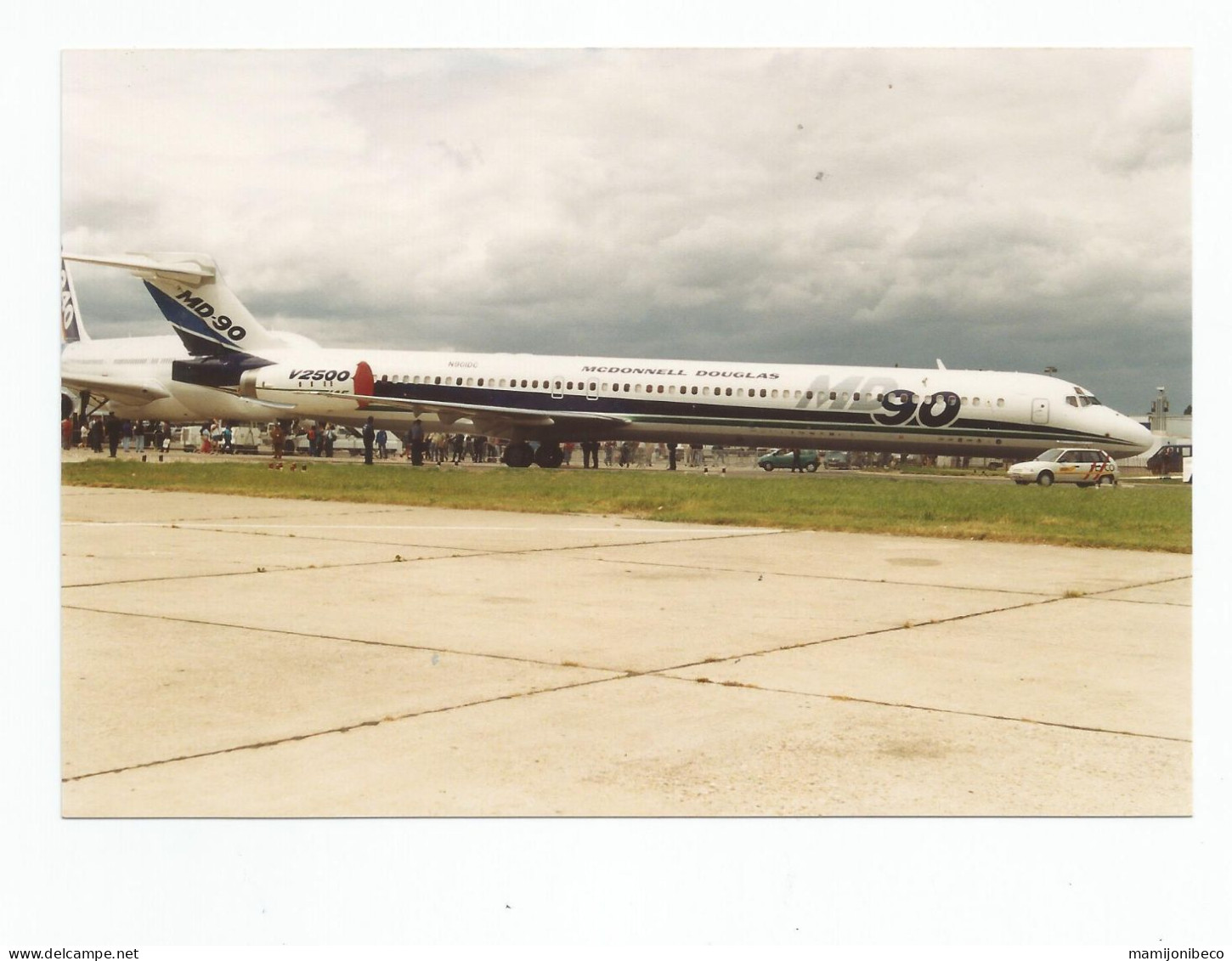 Douglas MD 90 Prototype Juin 1993 - Sport