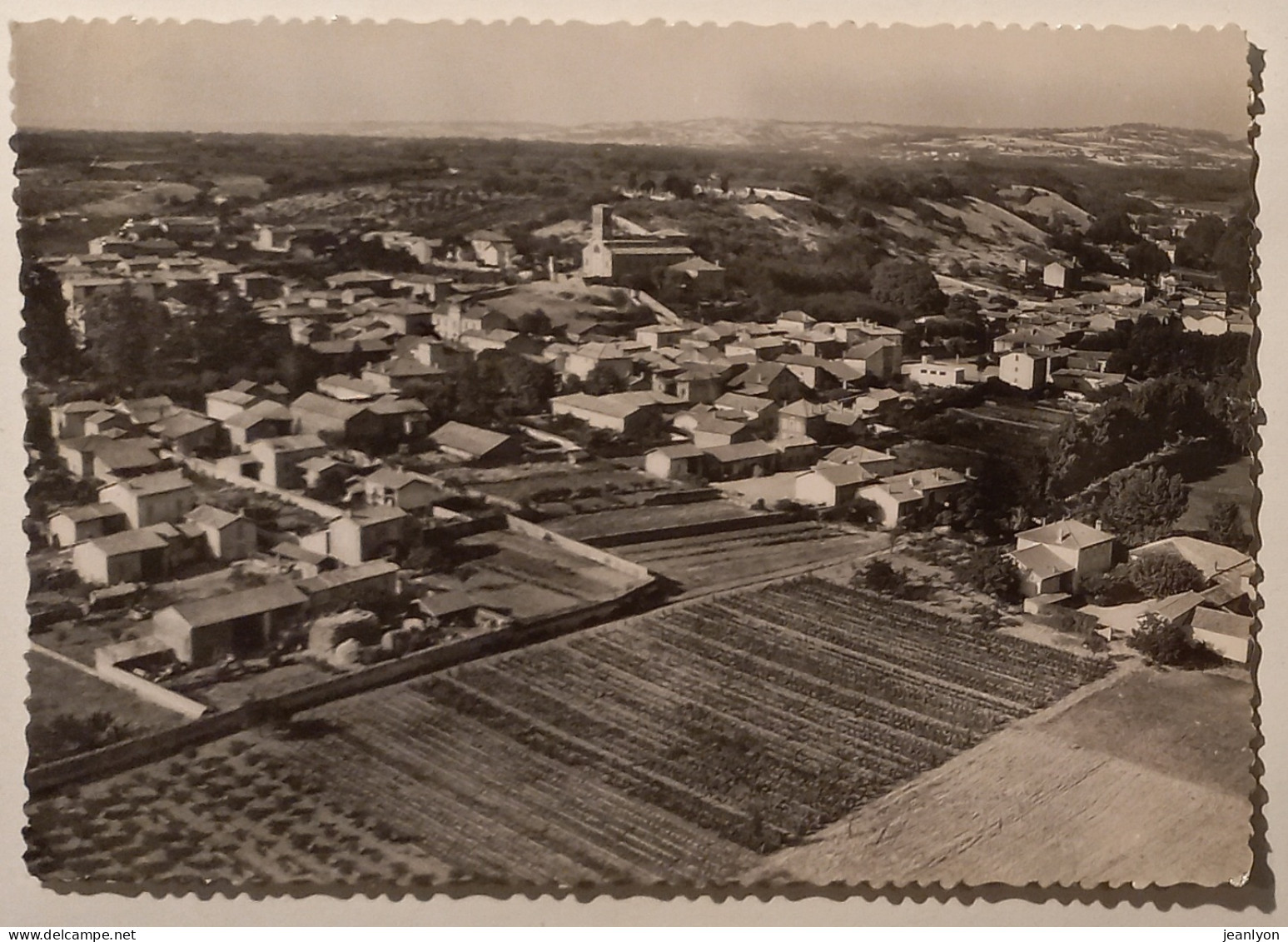 CHANAS (38 Isère) - Vue Du Village Et Des Champs Aux Environs - Pays Du Beau Fruit - Chanas