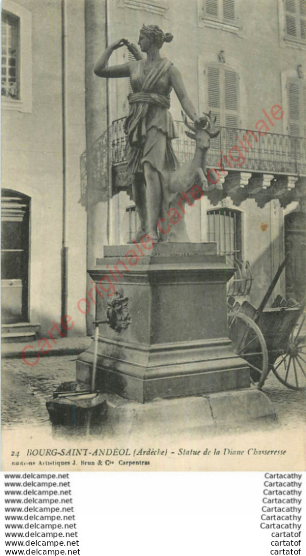 07.  BOURG SAINT ANDEOL .  Statue De La Diane Chasseresse . - Bourg-Saint-Andéol