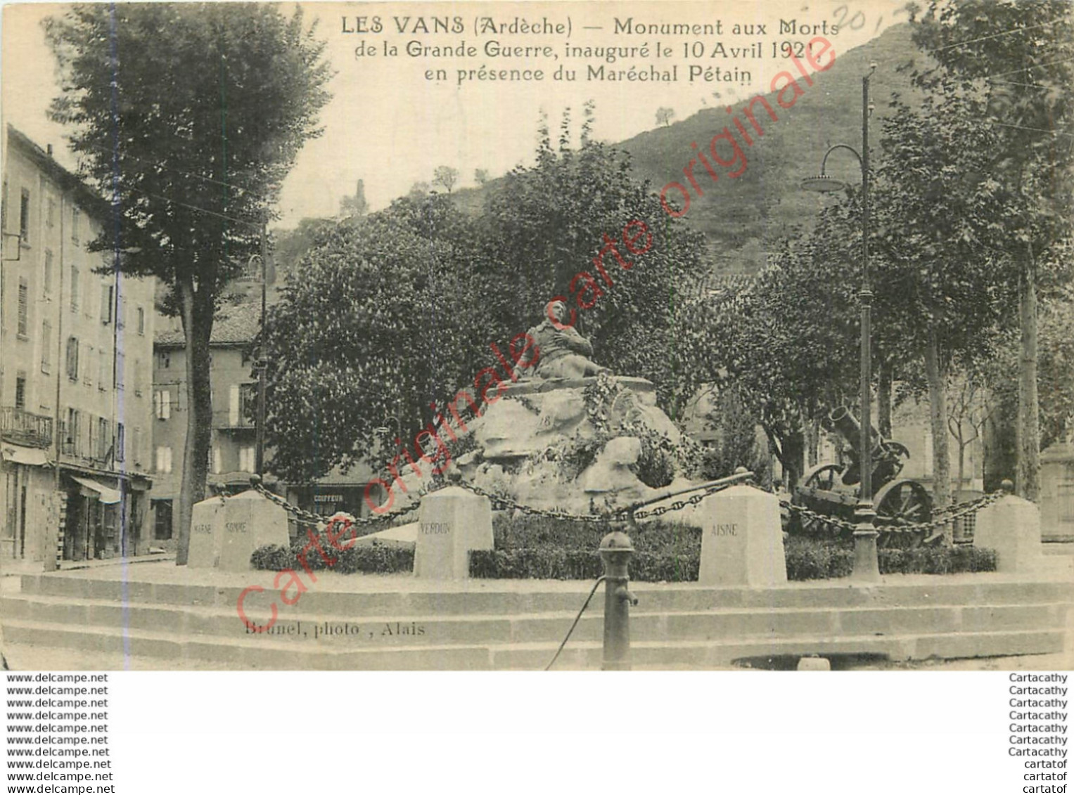 07.  LES VANS .  Monument Aux Morts . - Les Vans