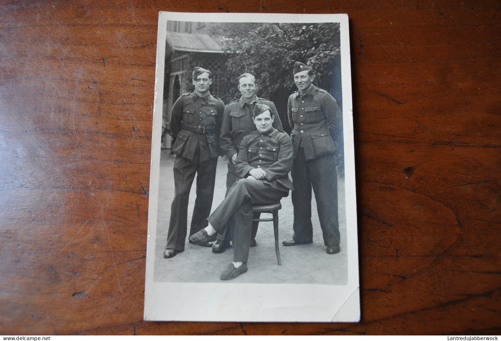 CPA Photo Carte Postale Ancienne Groupe 4 Militaires En Uniforme Posant Soldat Soldaat Uniform Armée Belge Infanterie? - Personen